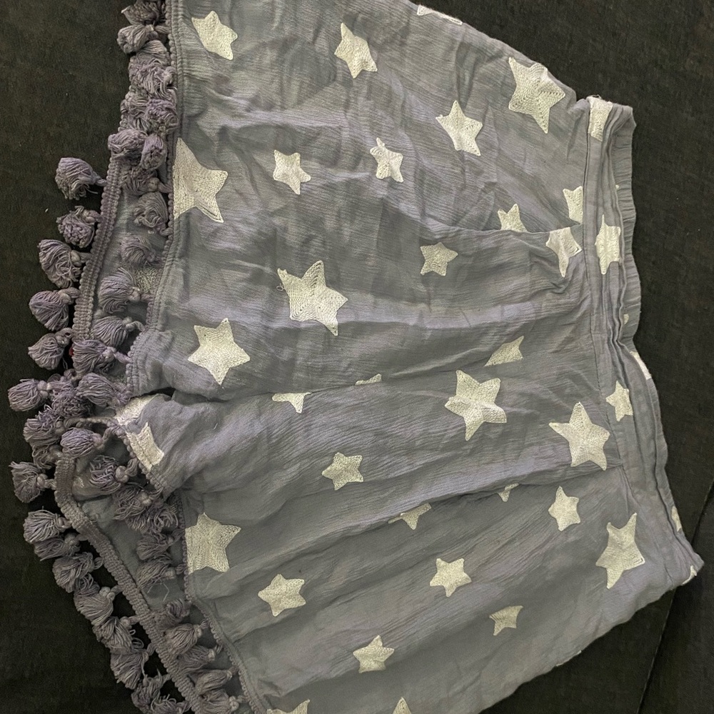 Le Lis Stars flag shorts with pom poms